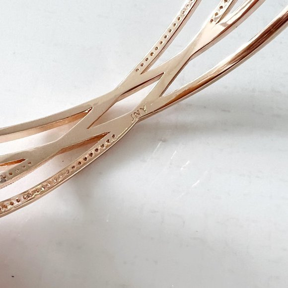 RARE FIND!! NWT!!Astoria Bracelet - Picture 4 of 8